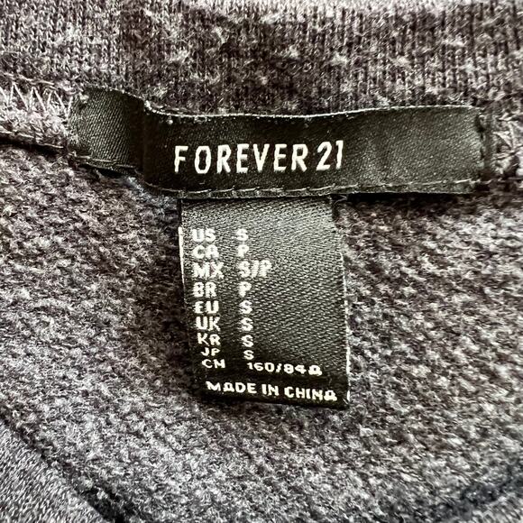 FOREVER 21 Gray Crew Neck Short Sleeve Top, Small - Picture 4 of 5